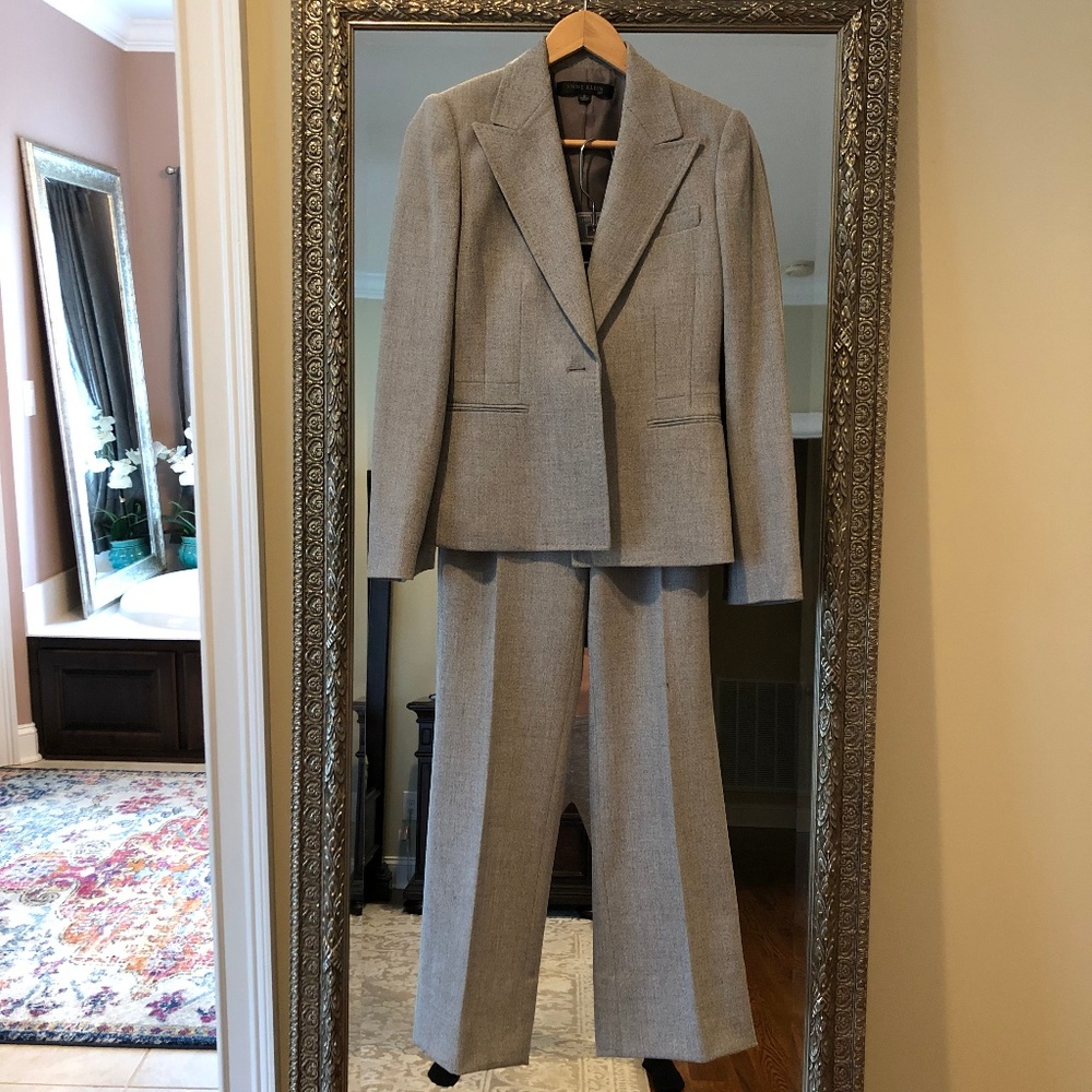Anne Klein Suit Gray Sz 0
